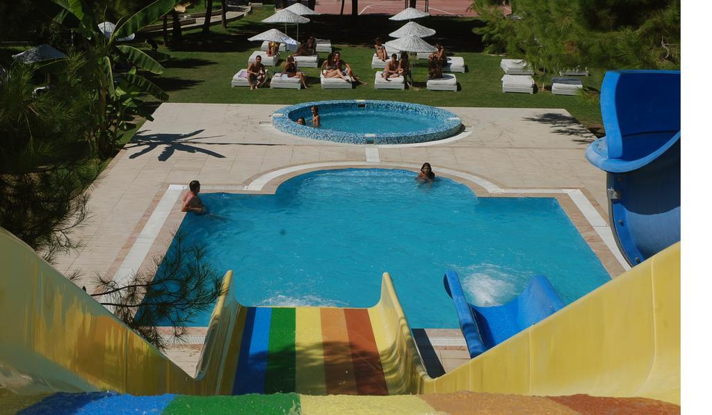 Hotel Flora Suites Sogucak Ngoại thất bức ảnh